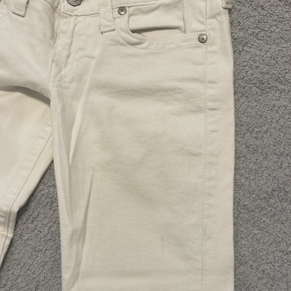 True Religion PETITE White Jeans - Picture 7 of 7